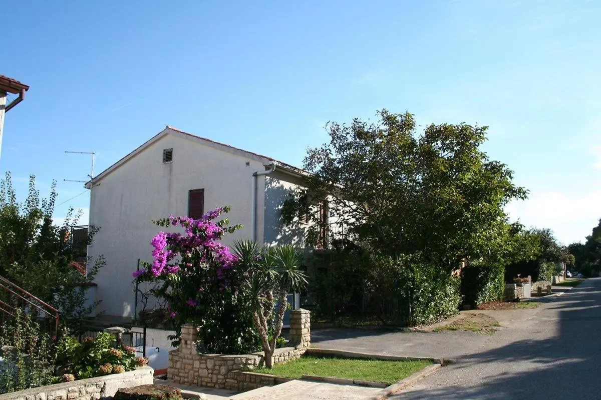 Apartment Zajec Premantura
